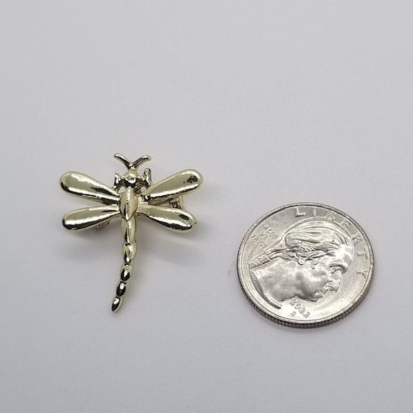 Gold tone dragonfly pin - Picture 5 of 5